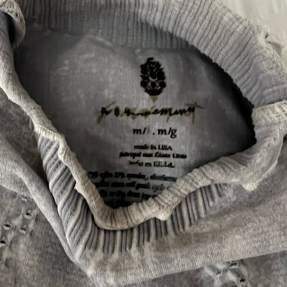 FP movement long sleeve running top size m/l - Picture 3 of 4